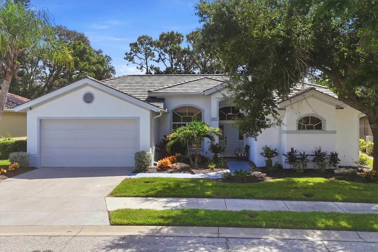 8857 Havenridge Dr., Sarasota, FL 34238