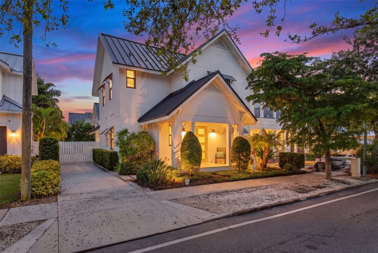 515 S Osprey Ave., Sarasota, FL 34236