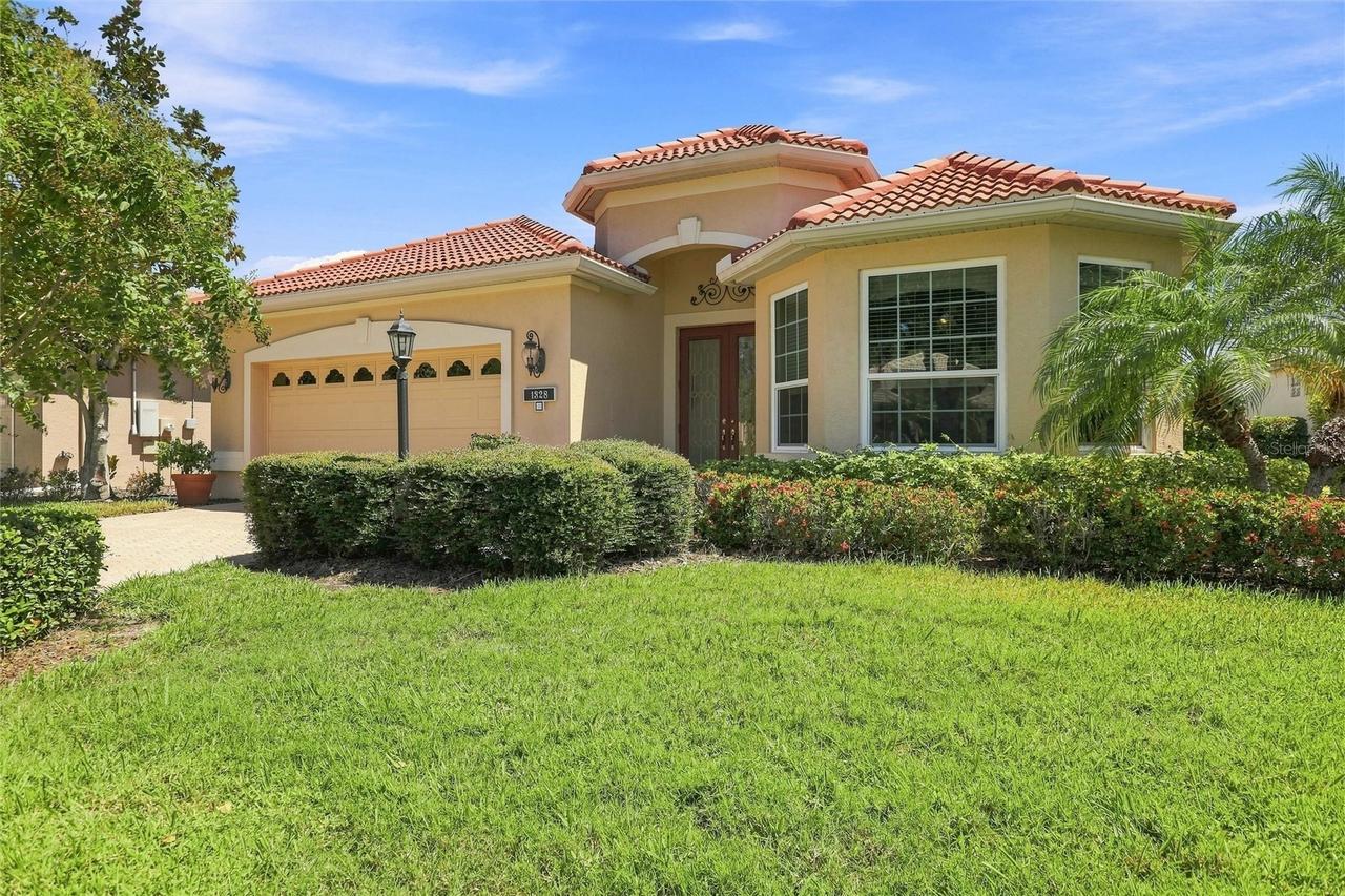 1328 Thornapple Dr., Osprey, FL 34229