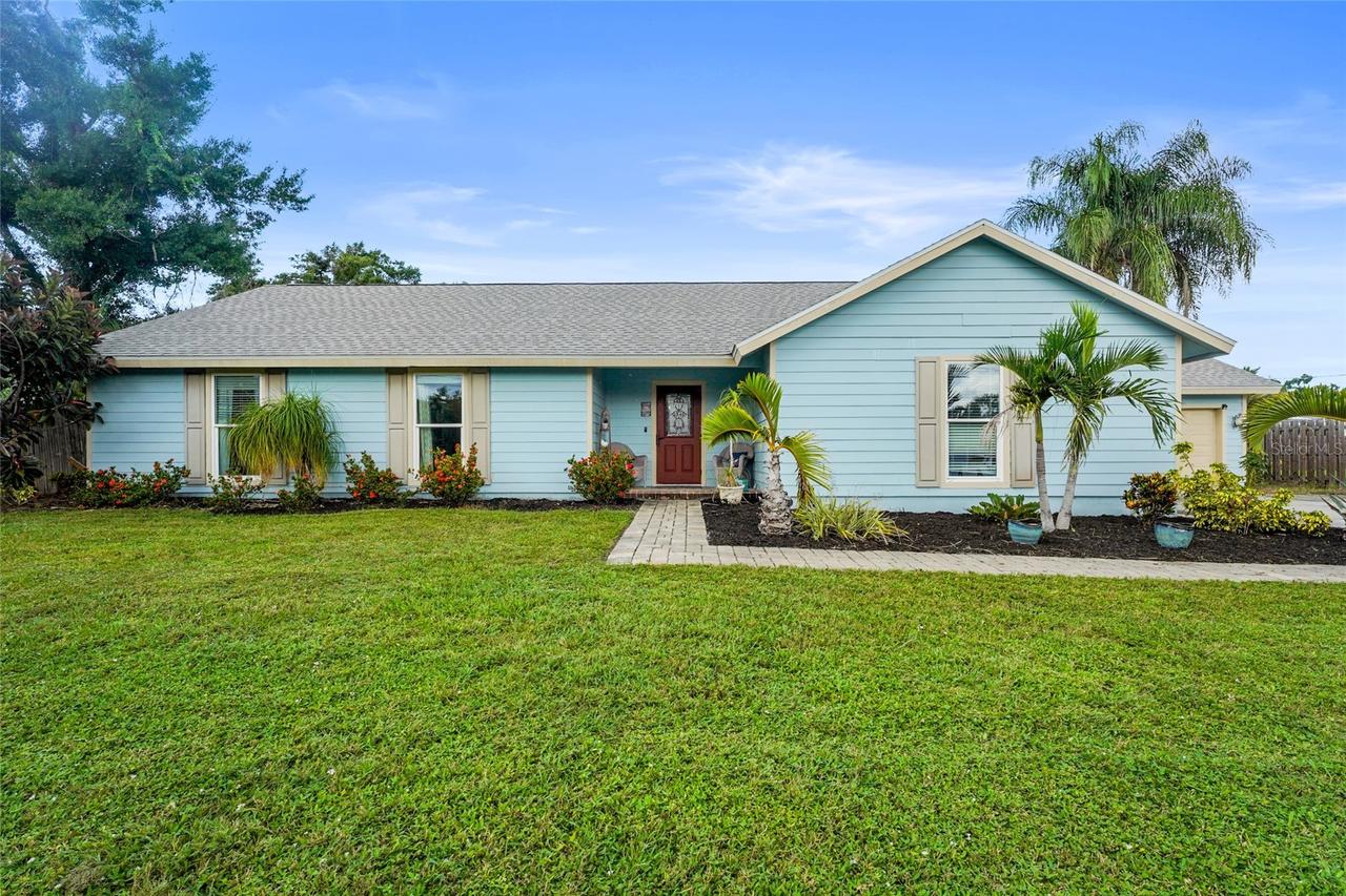 2112 S Brink Ave., Sarasota, FL 34239