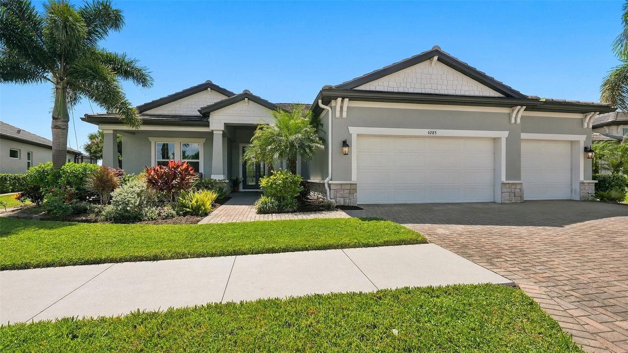 6285 Rivo Lakes Blvd., Sarasota, FL 34241