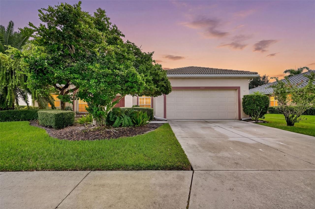 1322 Western Pine Cir., Sarasota, FL 34240