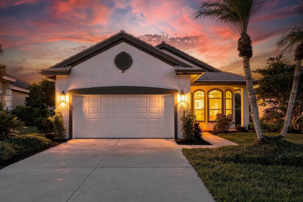 10209 Silverado Cir., Bradenton, FL 34202