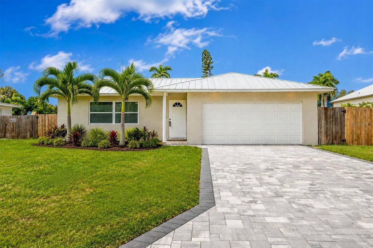 216 24th St., Bradenton, FL 34208