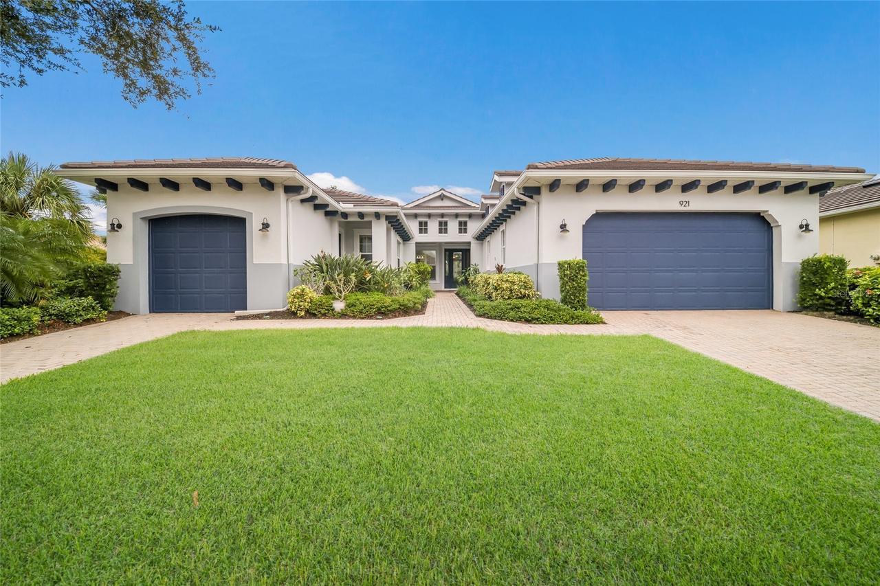 921 Riverscape St., Bradenton, FL 34208