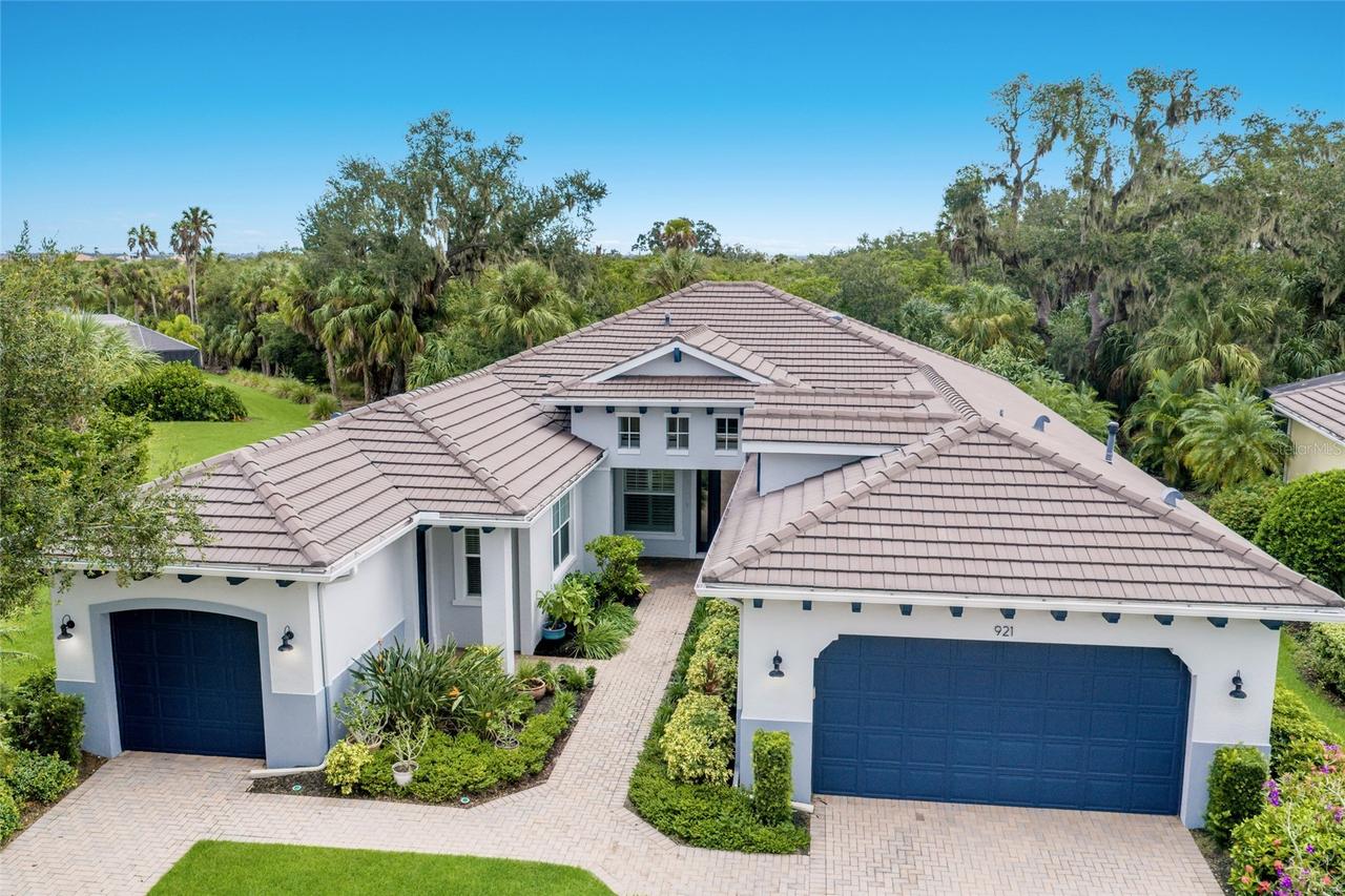 921 Riverscape St., Bradenton, FL 34208