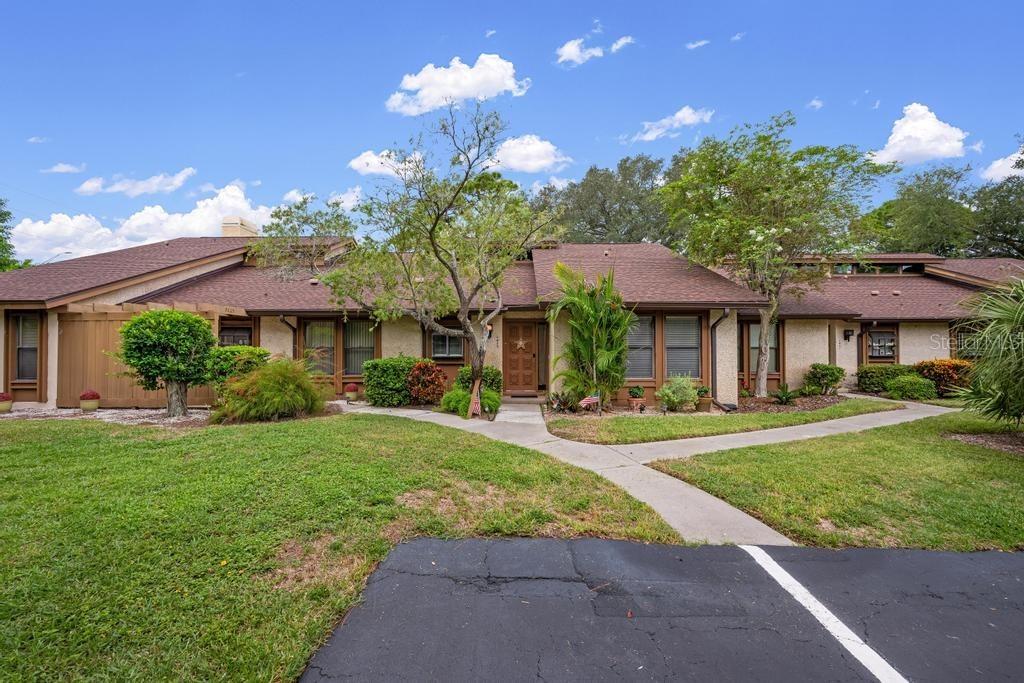 7623 4th Ave., Bradenton, FL 34209