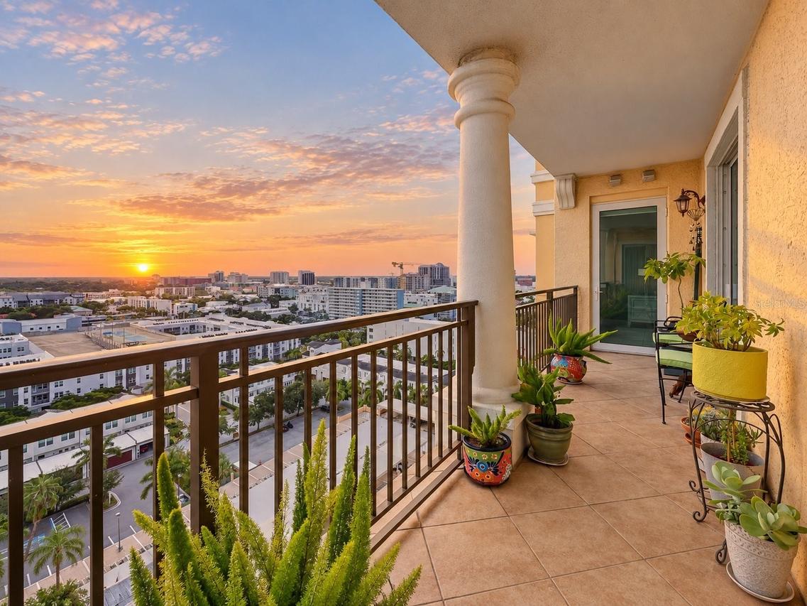 750 Tamiami Tr. #1506, Sarasota, FL 34236