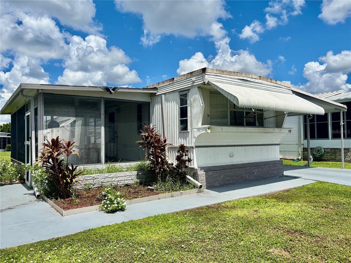 5316 53rd Ave. #C21, Bradenton, FL 34203