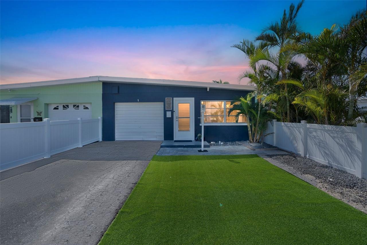 423 62nd St., Bradenton Beach, FL 34217