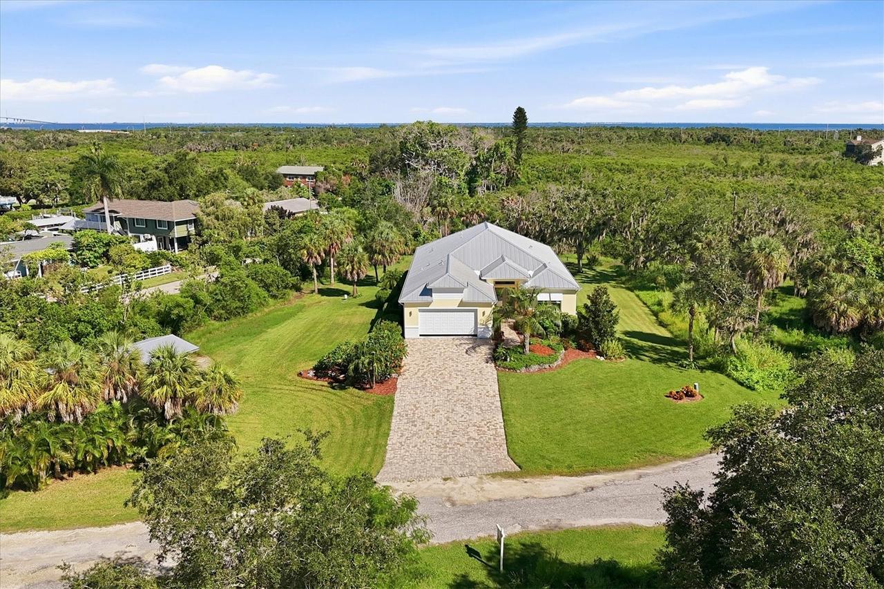 1914 Kennedy Ct., Terra Ceia, FL 34250