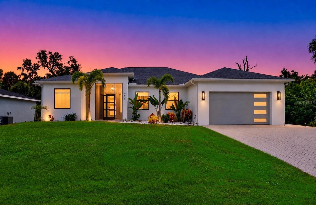16435 Strauss Ave., Port Charlotte, FL 33954