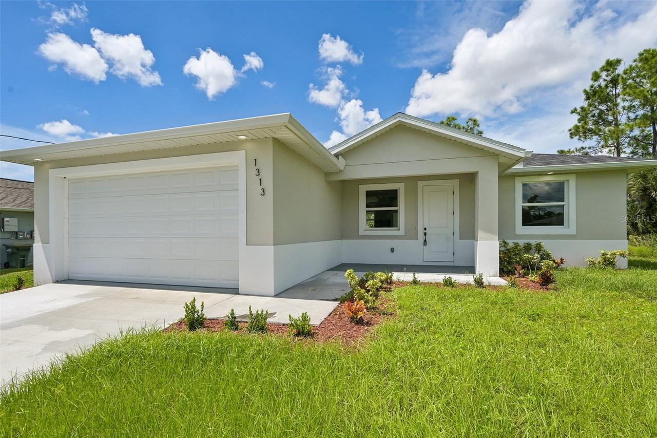 1313 Kacerik St., North Port, FL 34288