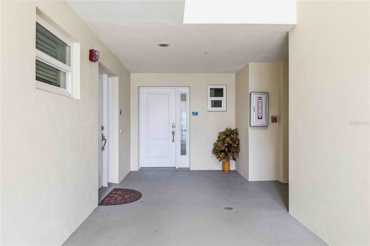 7820 34th Ave W #102, Bradenton, FL 34209