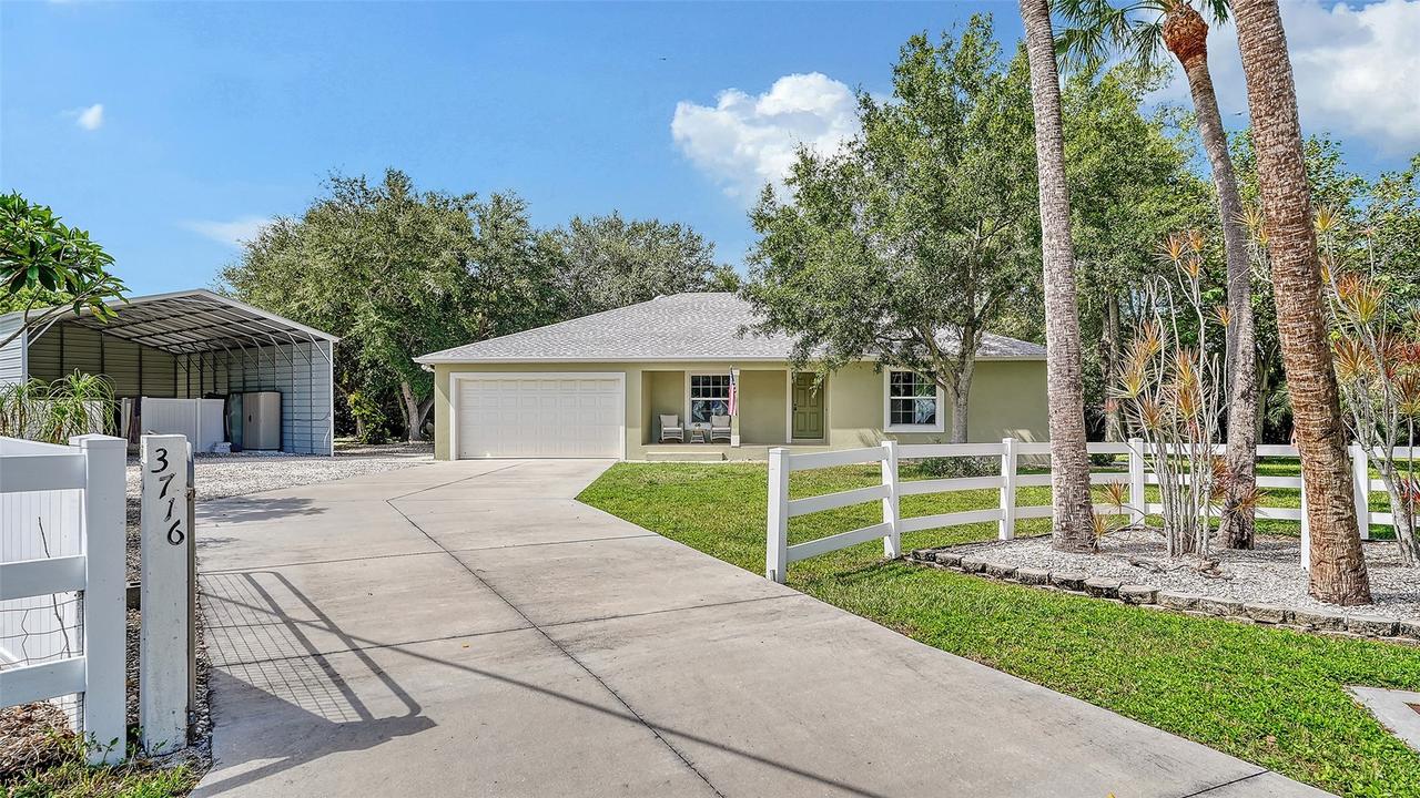 3716 46th Avenue Dr., Bradenton, FL 34210