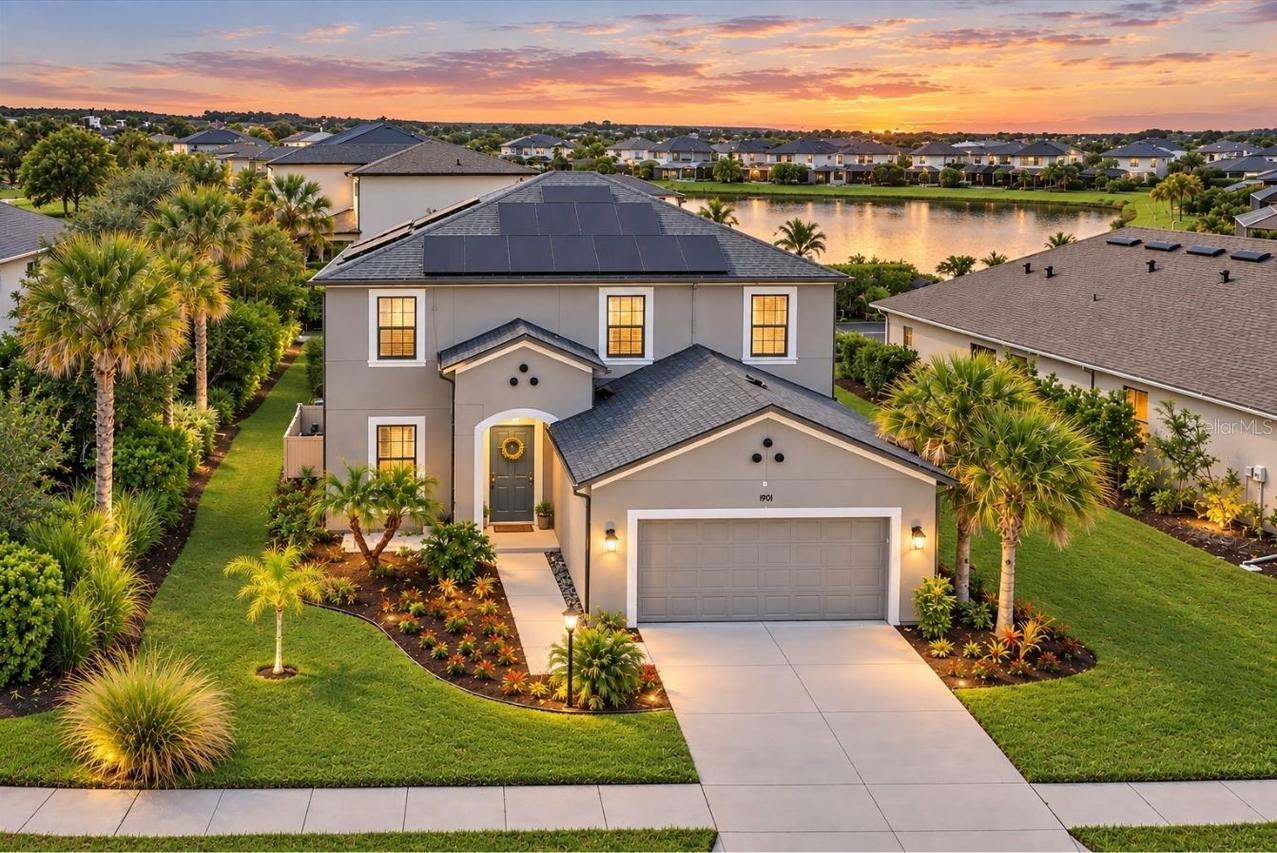 9303 Starry Night Ave., Sarasota, FL 34241