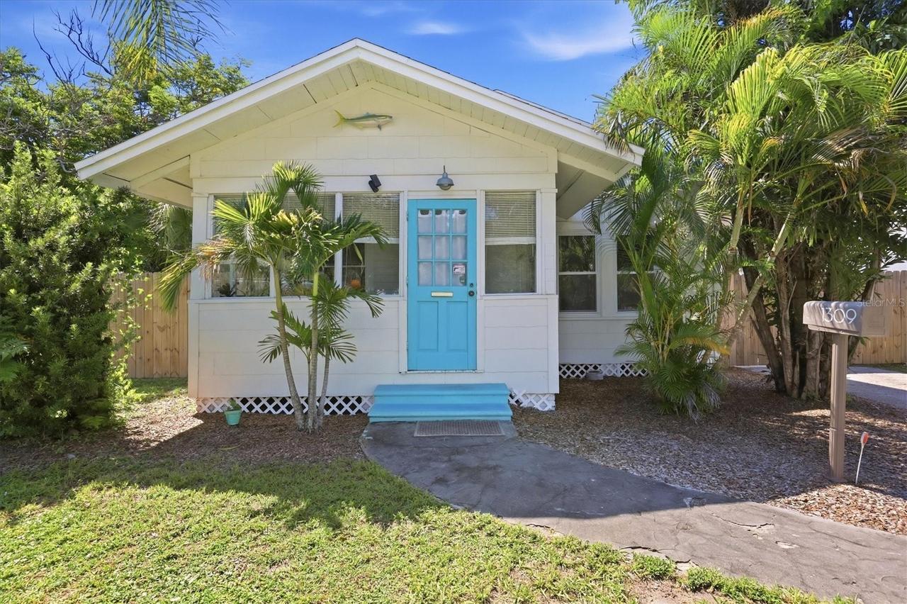 1309 13th Ave., Bradenton, FL 34205