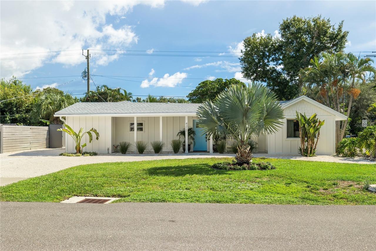 4317 1st Avenue Dr., Bradenton, FL 34209