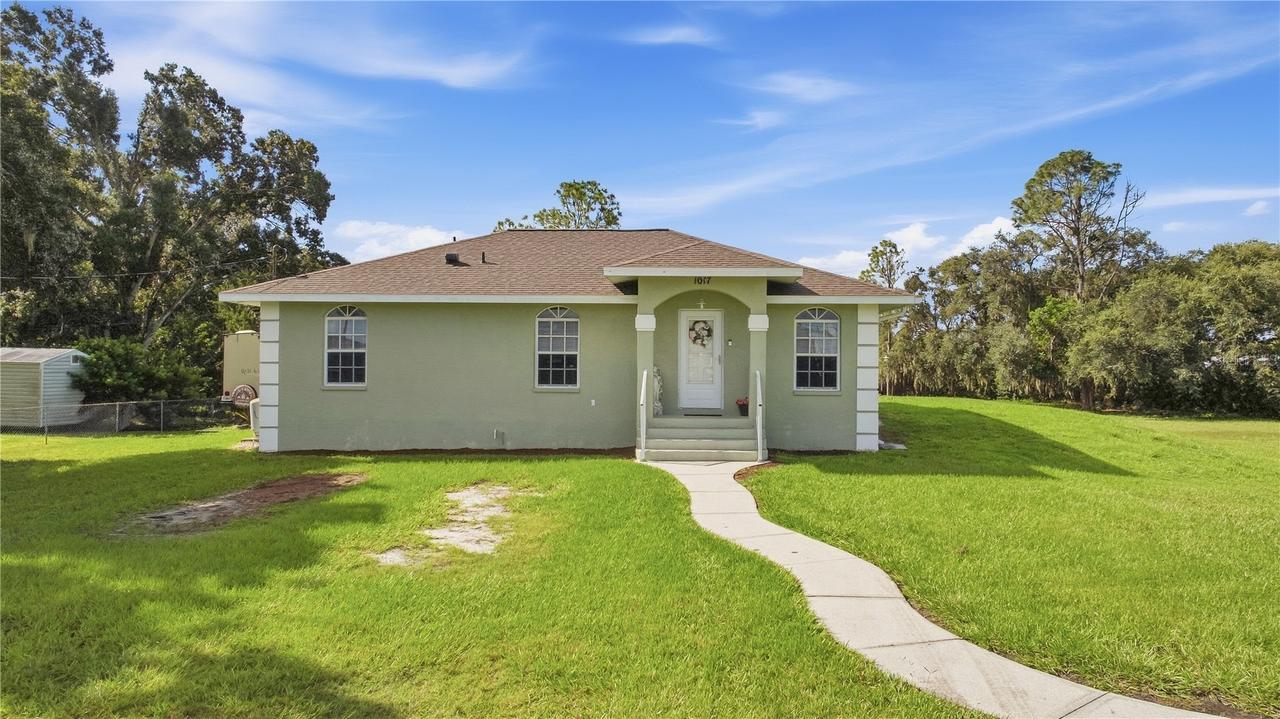1017 77th St., Palmetto, FL 34221