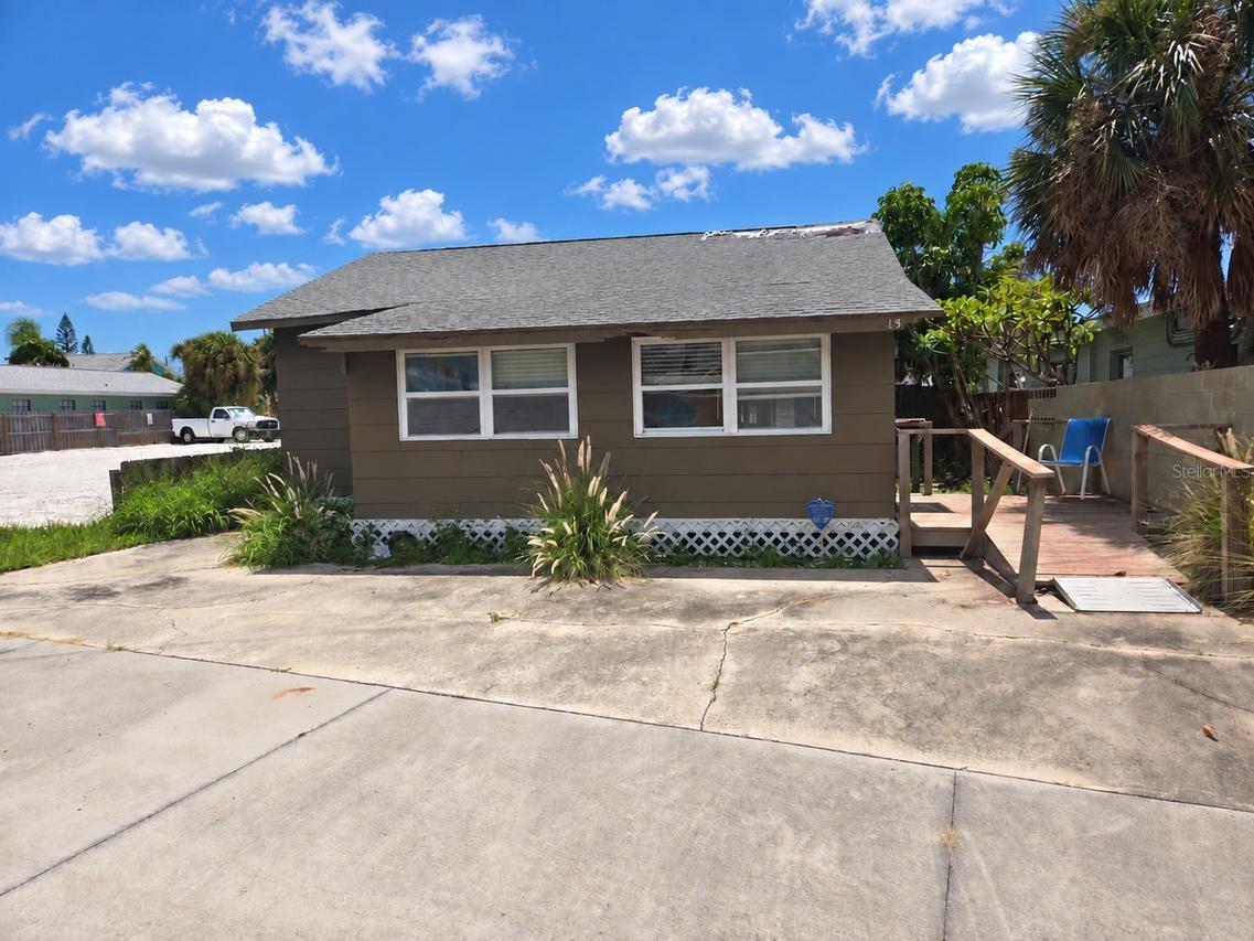 13418 1st St., Madeira Beach, FL 33708