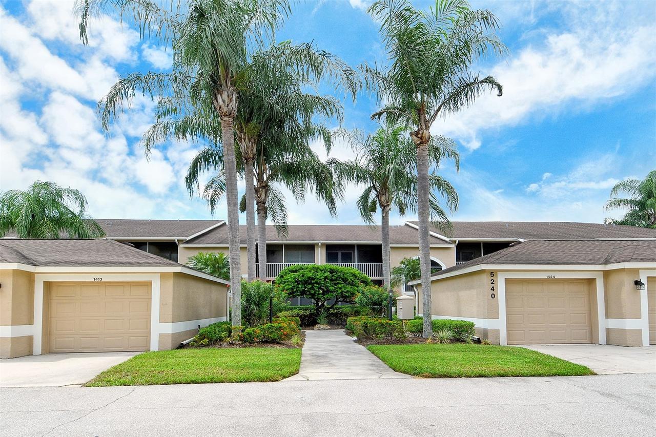 5240 Hyland Hills Ave. #1415, Sarasota, FL 34241