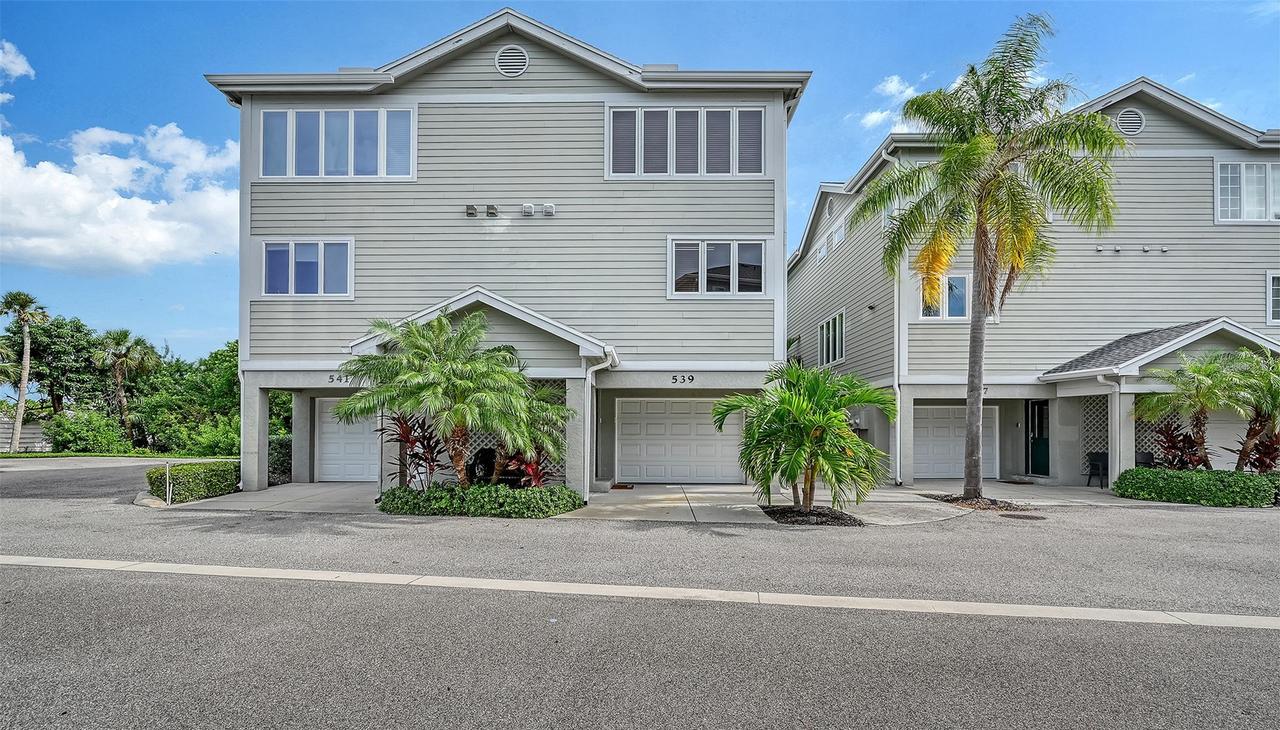 539 Forest Way, Longboat Key, FL 34228
