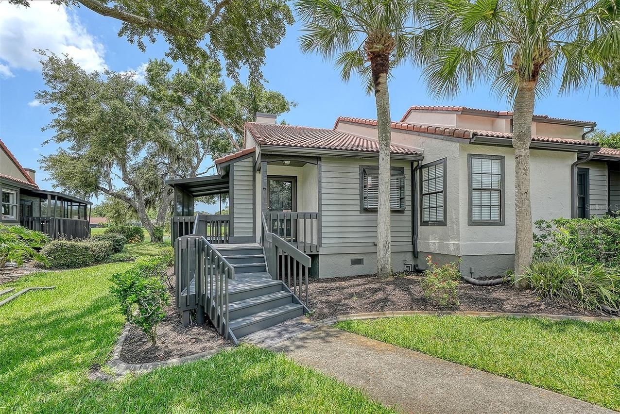 4372 Trails Dr. #15-1, Sarasota, FL 34232