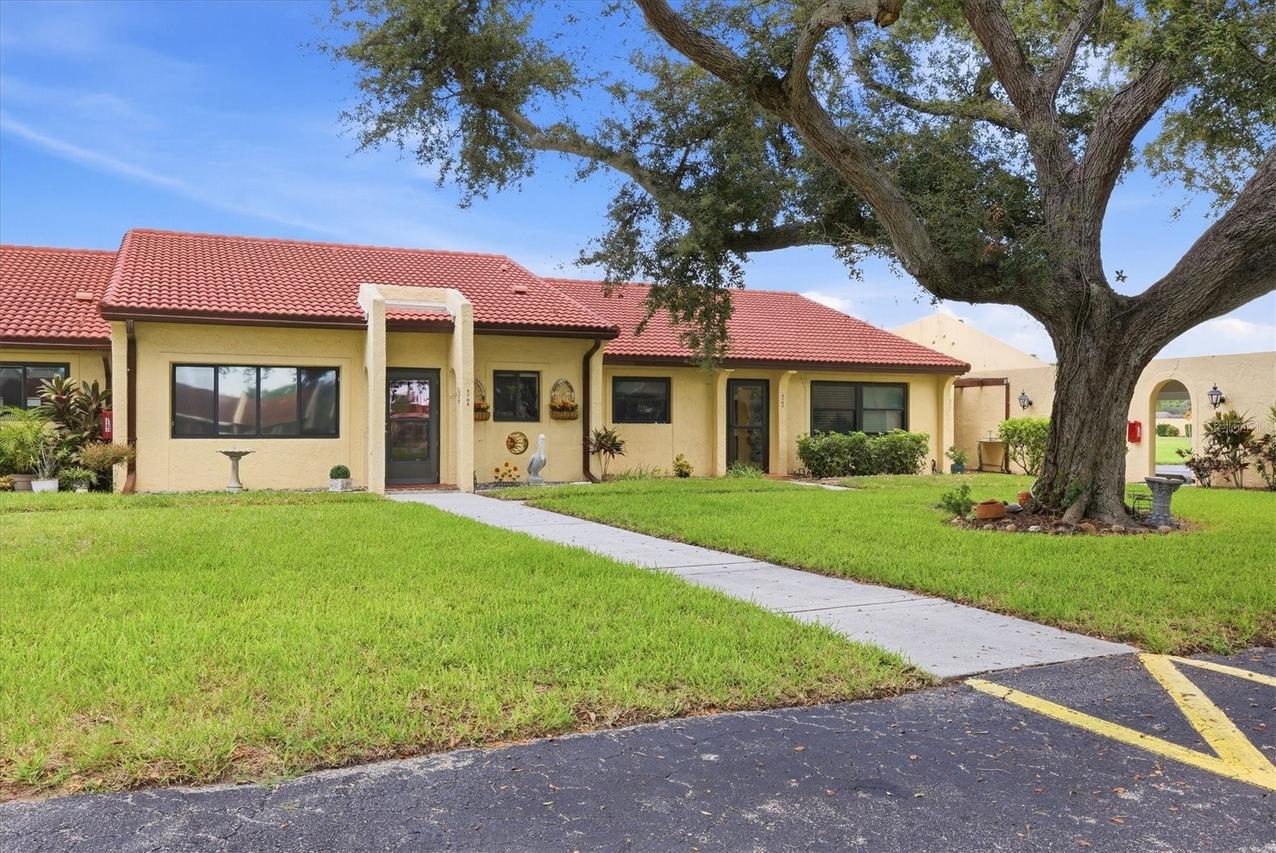 5705 13th Ave., Bradenton, FL 34209