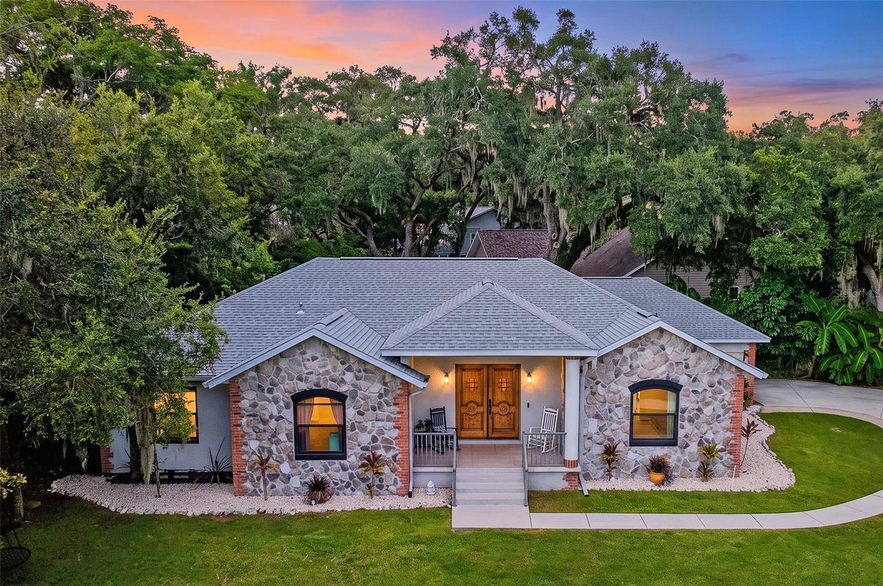 2640 Mapleloft Ln., Sarasota, FL 34232