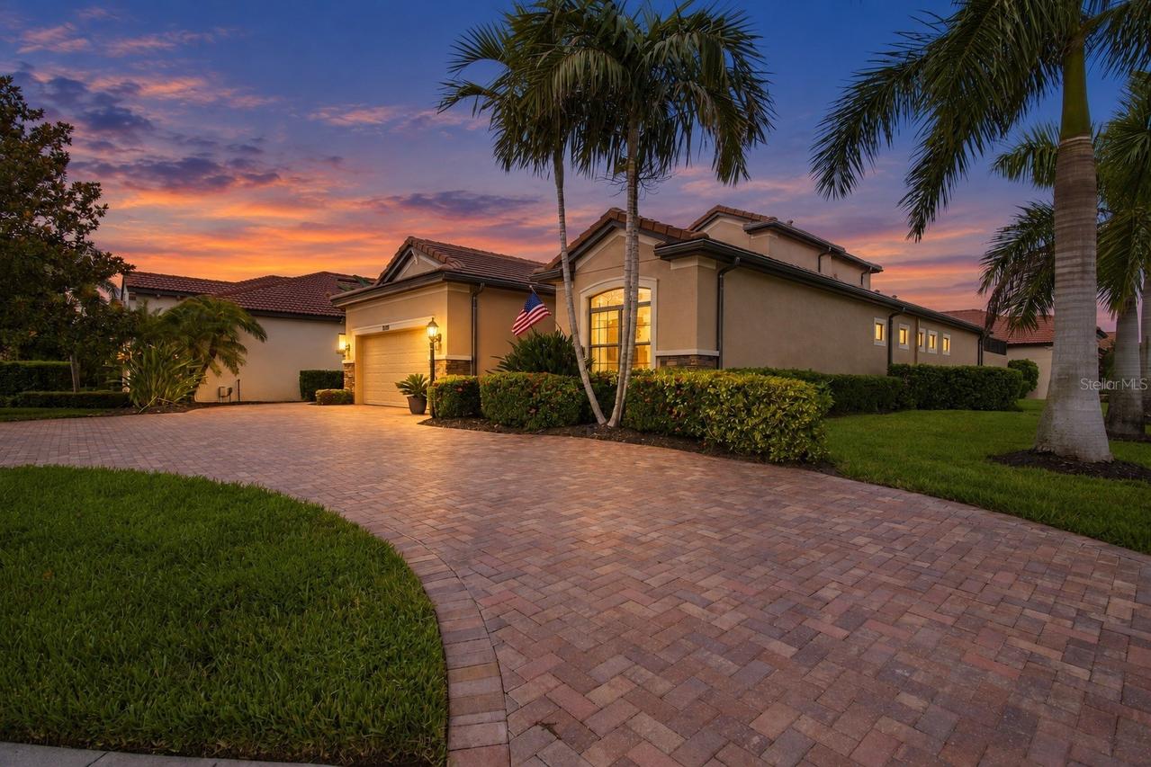 10619 Glencorse Ter., Bradenton, FL 34211