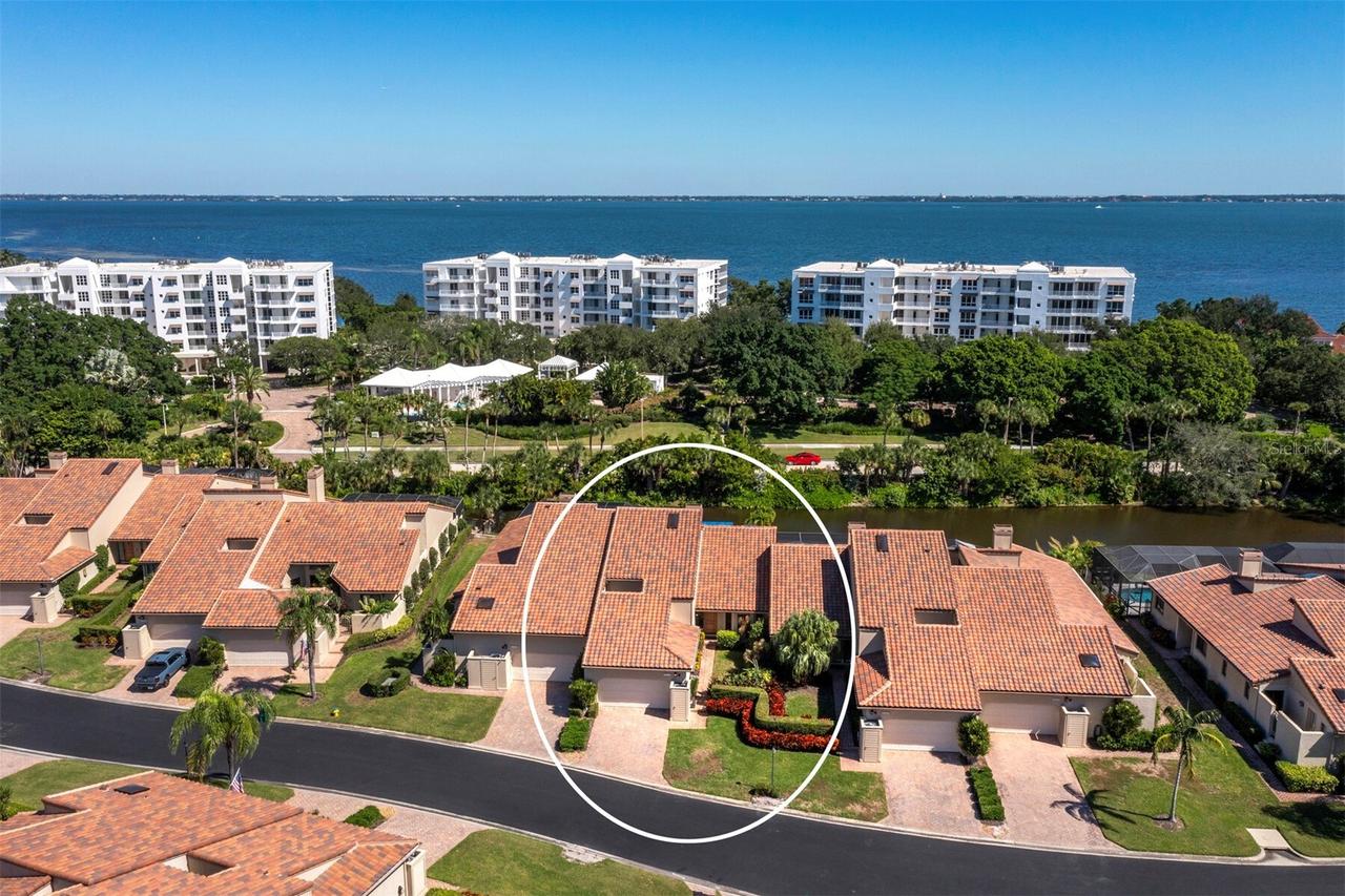2352 Harbour Oaks Dr., Longboat Key, FL 34228