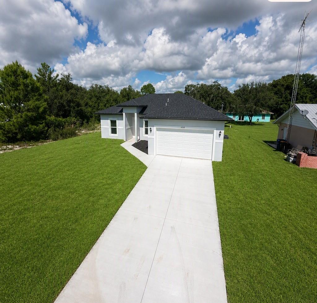 1018 Godetia St., Lake Placid, FL 33852