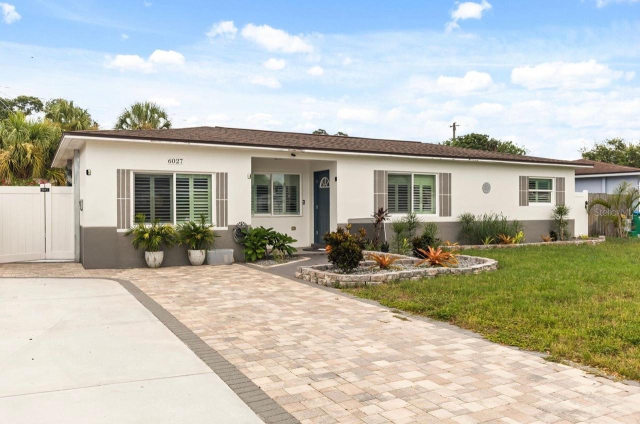 6027 43rd Ter., Kenneth City, FL 33709