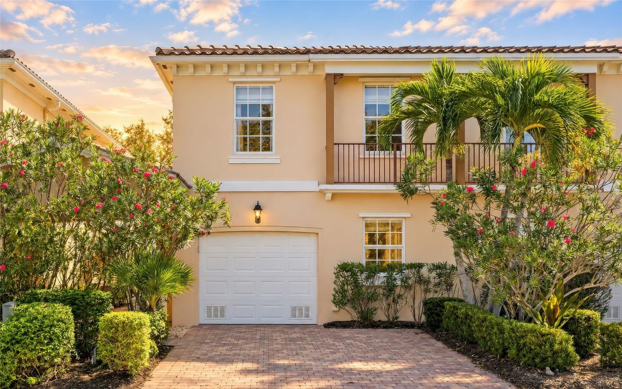 7632 Bergamo Ave., Sarasota, FL 34238