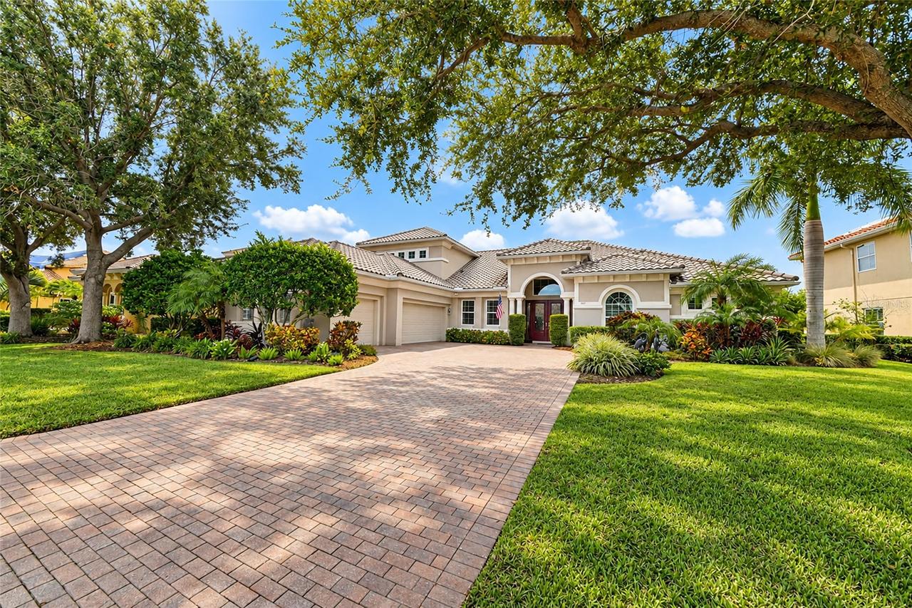 817 Maritime Ct., Bradenton, FL 34212