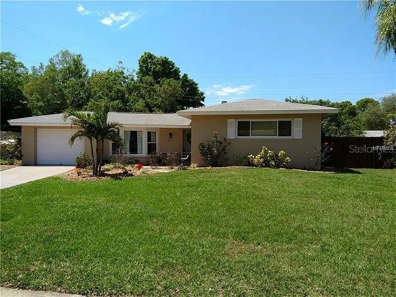 2715 Heather Pl., Sarasota, FL 34235