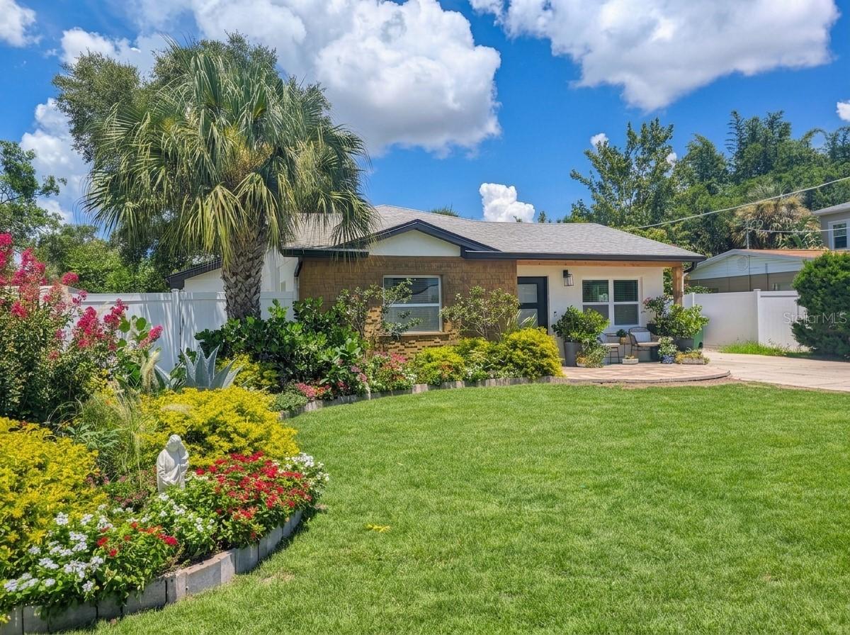 3509 W Rogers Ave., Tampa, FL 33611