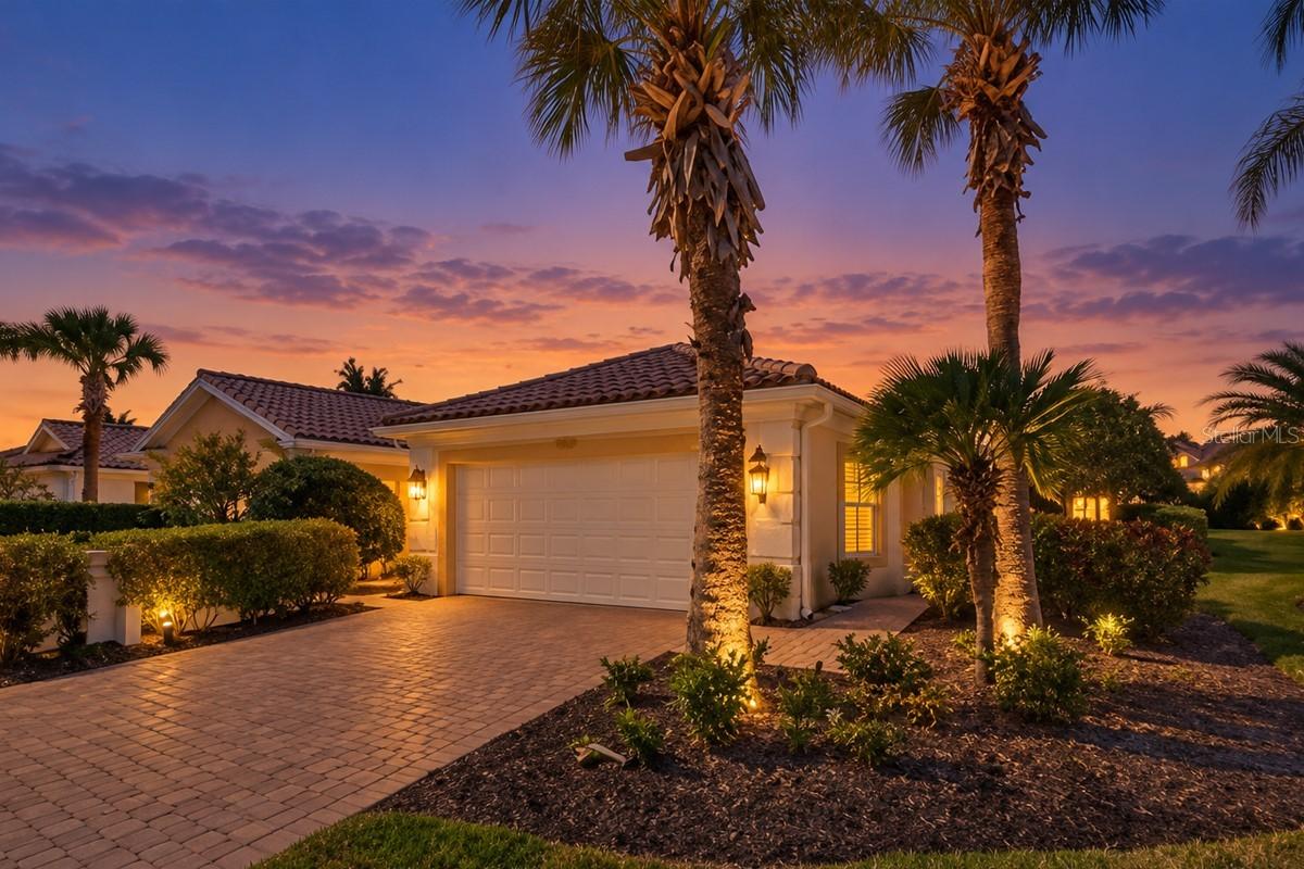7526 Quinto Dr, Sarasota, FL 34238