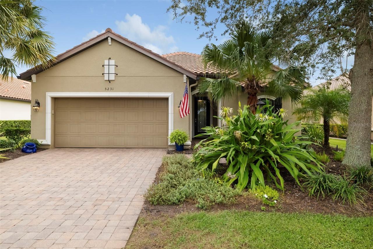 5231 Castello Ln., Lakewood Ranch, FL 34211