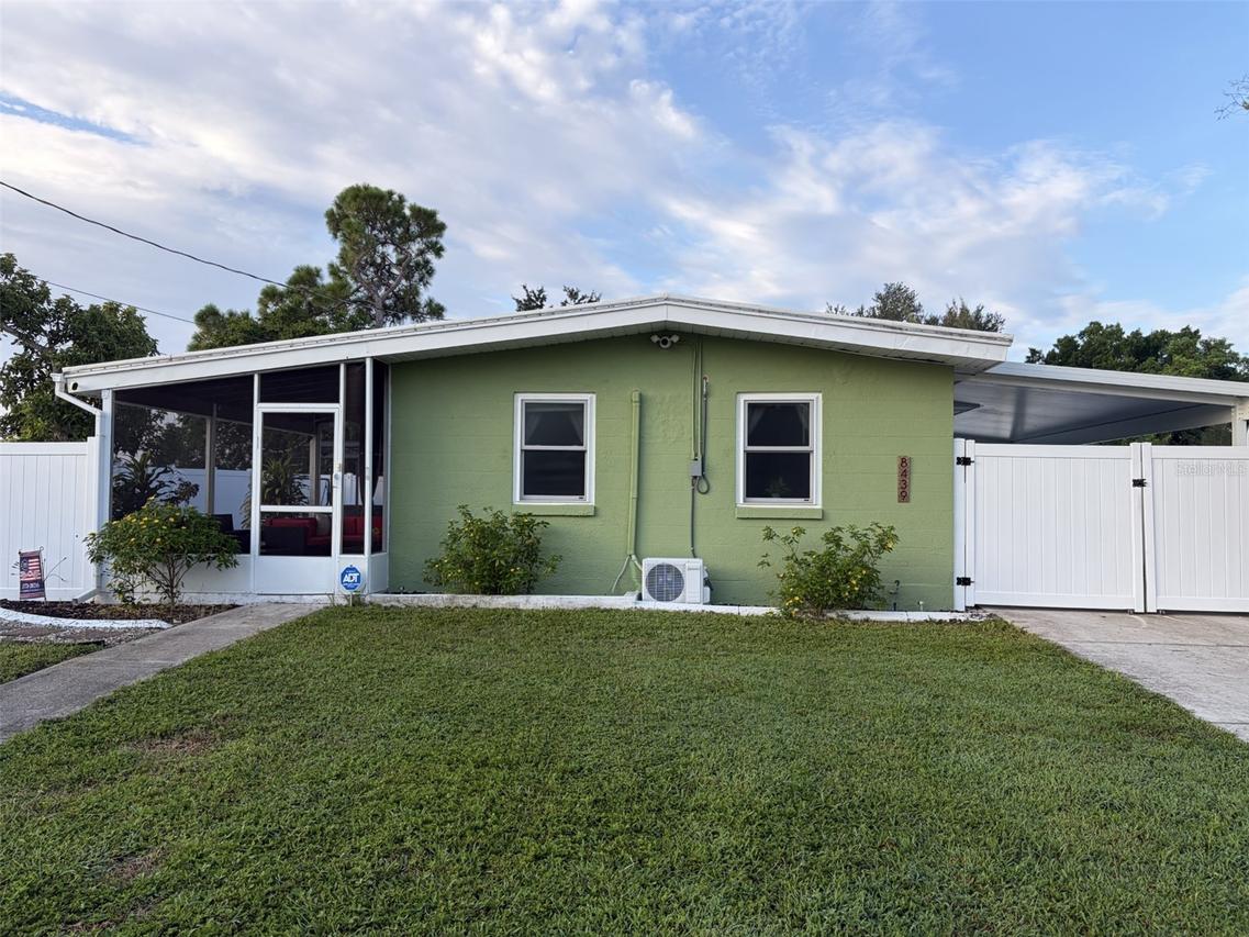 8439 Dorothy Ave., North Port, FL 34287