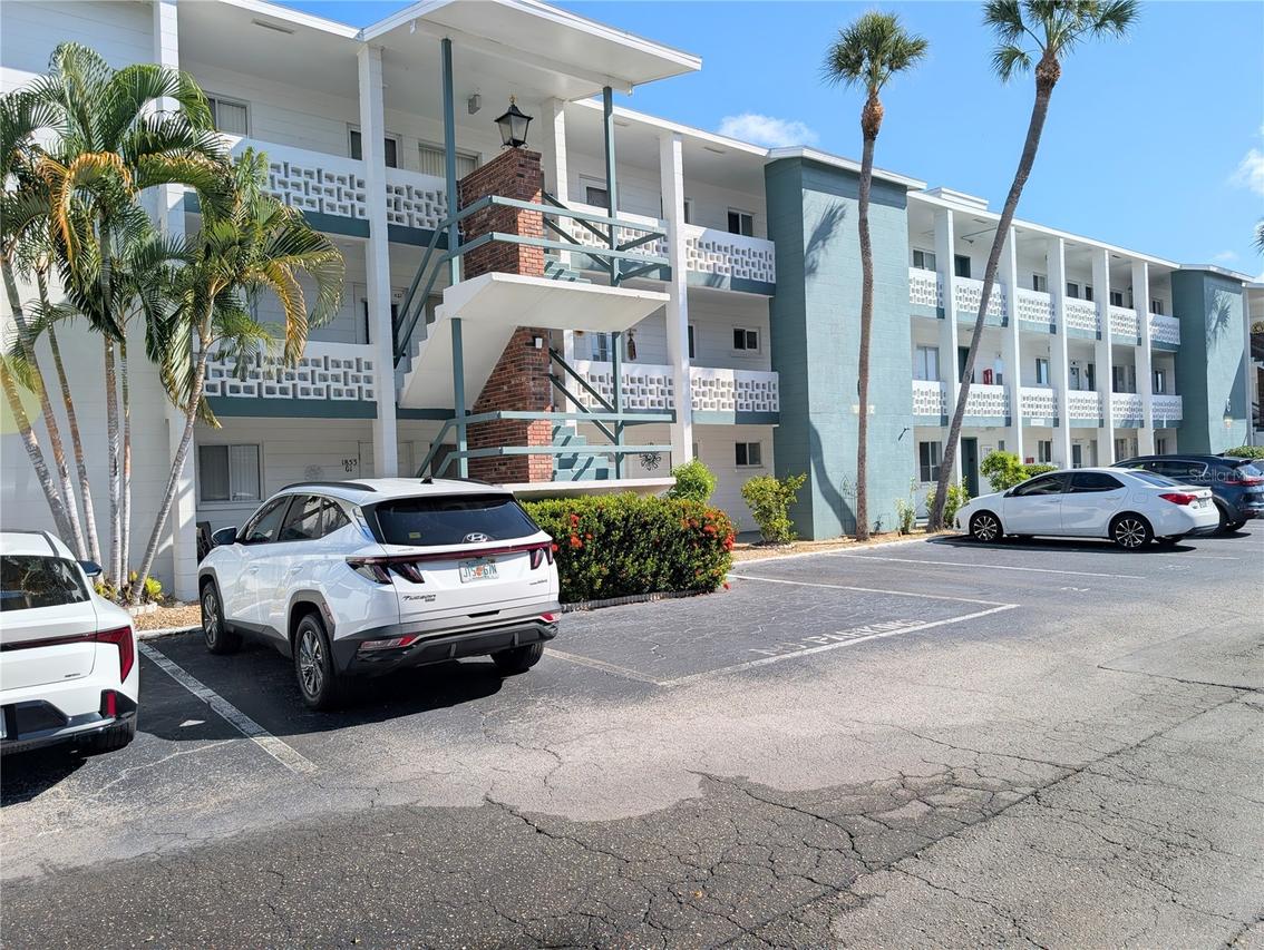 1865 Sunny Dr. #G21, Bradenton, FL 34207