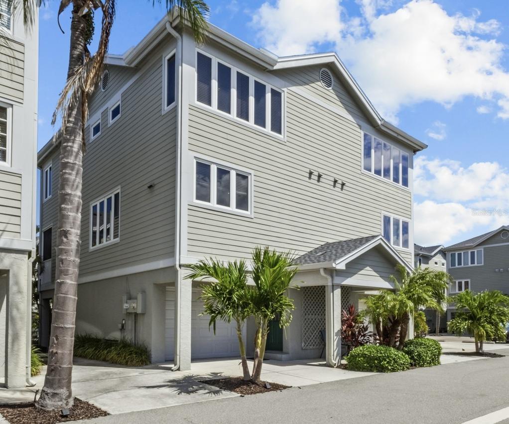 521 Forest Way, Longboat Key, FL 34228