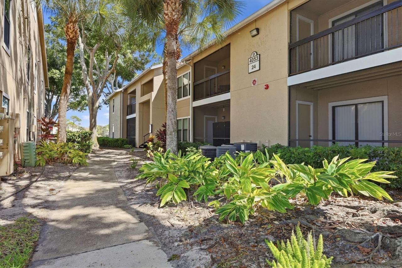 4053 Crockers Lake Blvd. #14, Sarasota, FL 34238