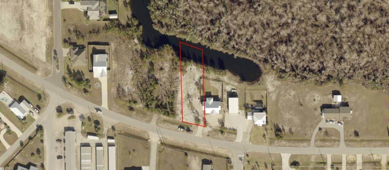 520 N 15th St., Mexico Beach, FL 32456