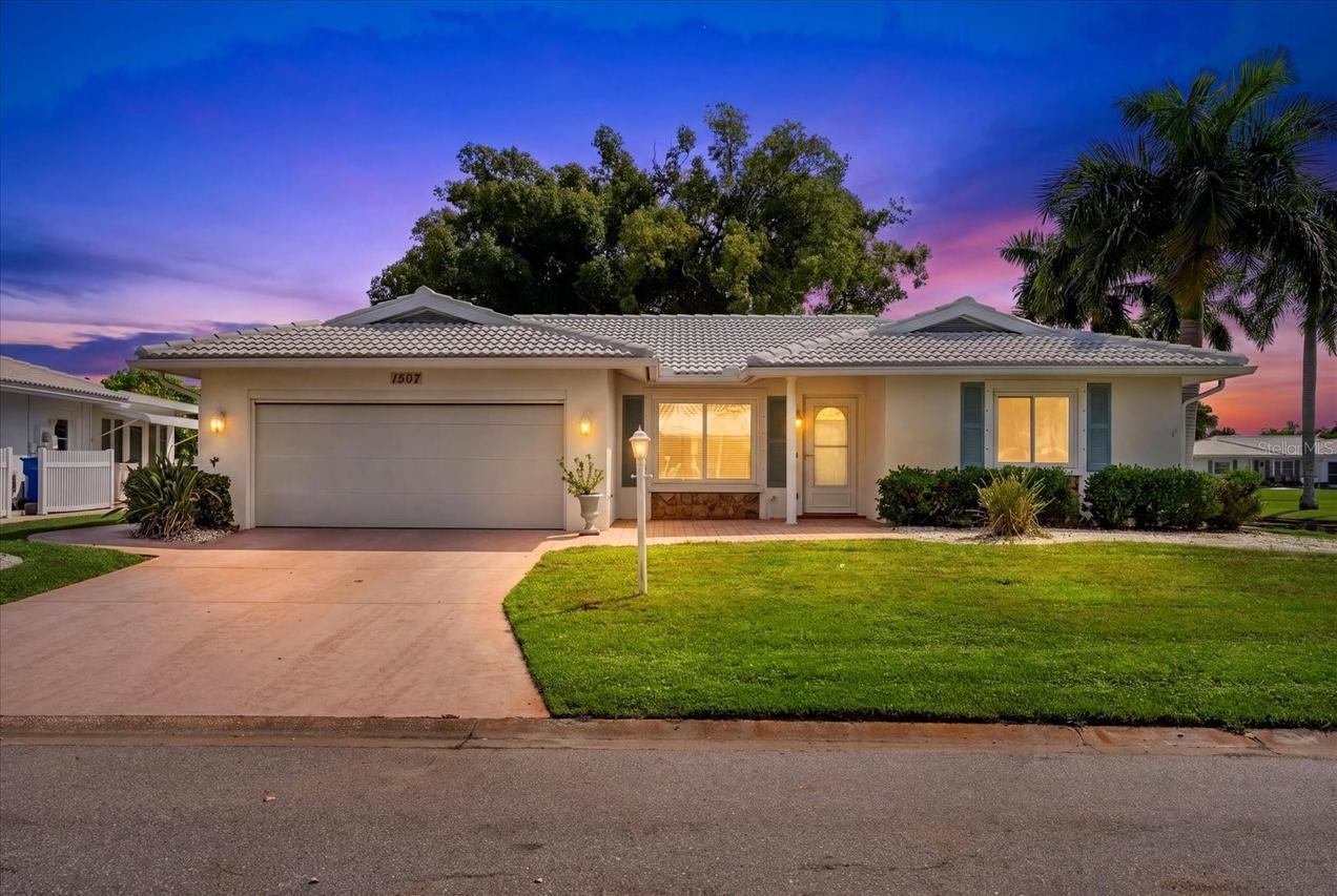 1507 N Knollwood Dr., Bradenton, FL 34208