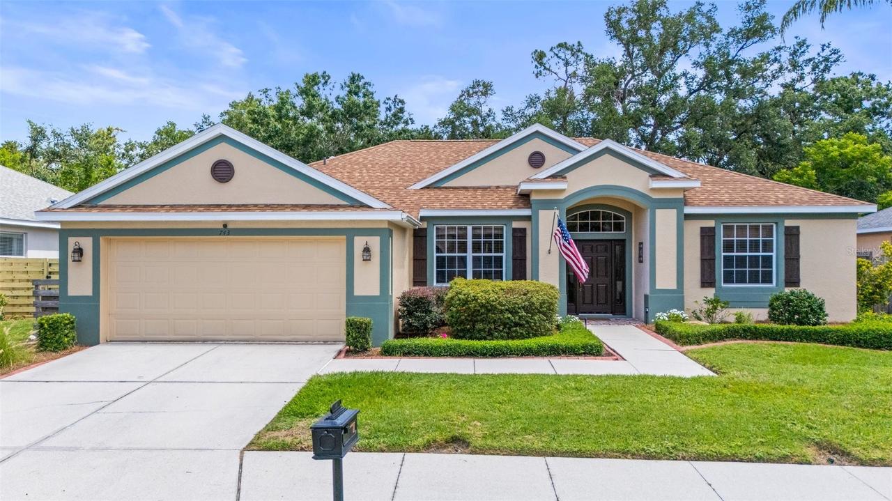 743 Stonecrest Dr., Sarasota, FL 34232
