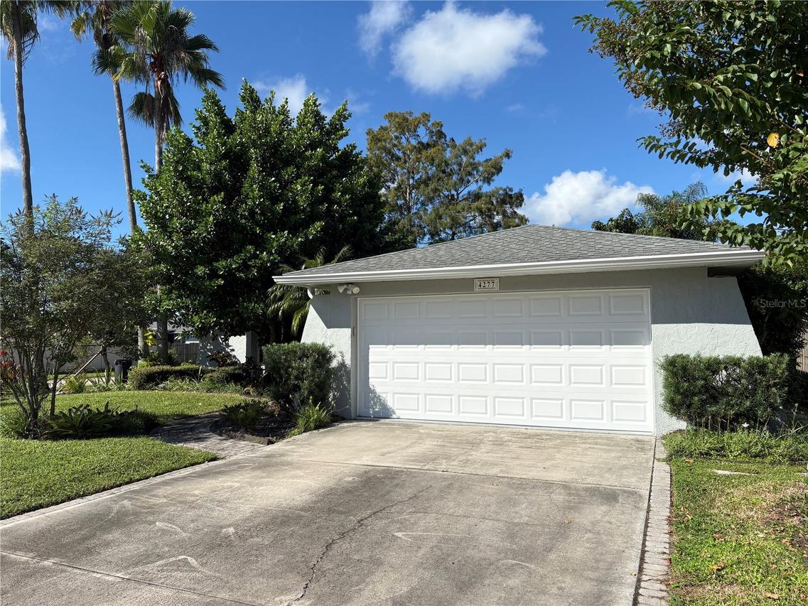 4277 Santo Ave., Sarasota, FL 34241