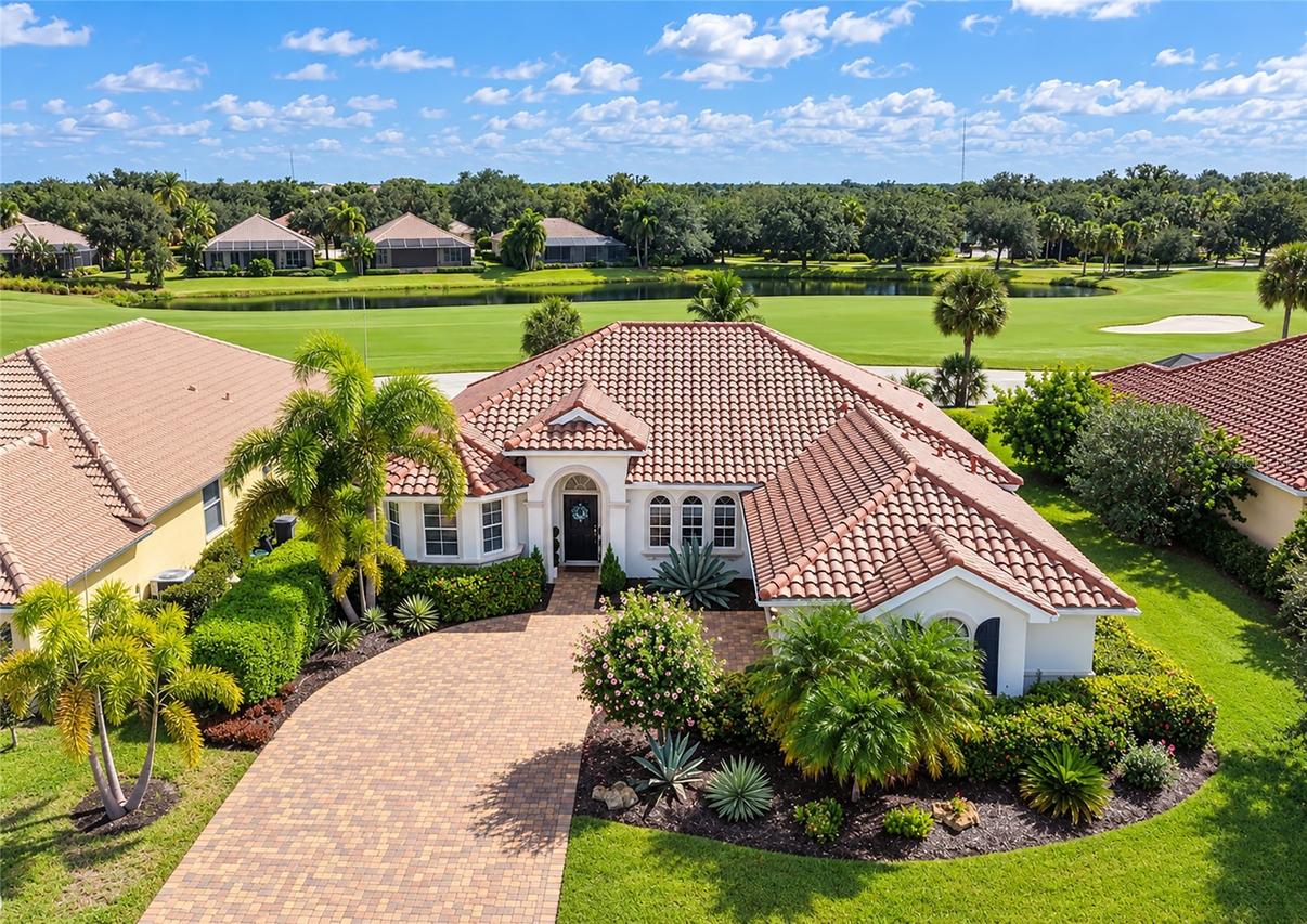 9719 Discovery Ter., Bradenton, FL 34212