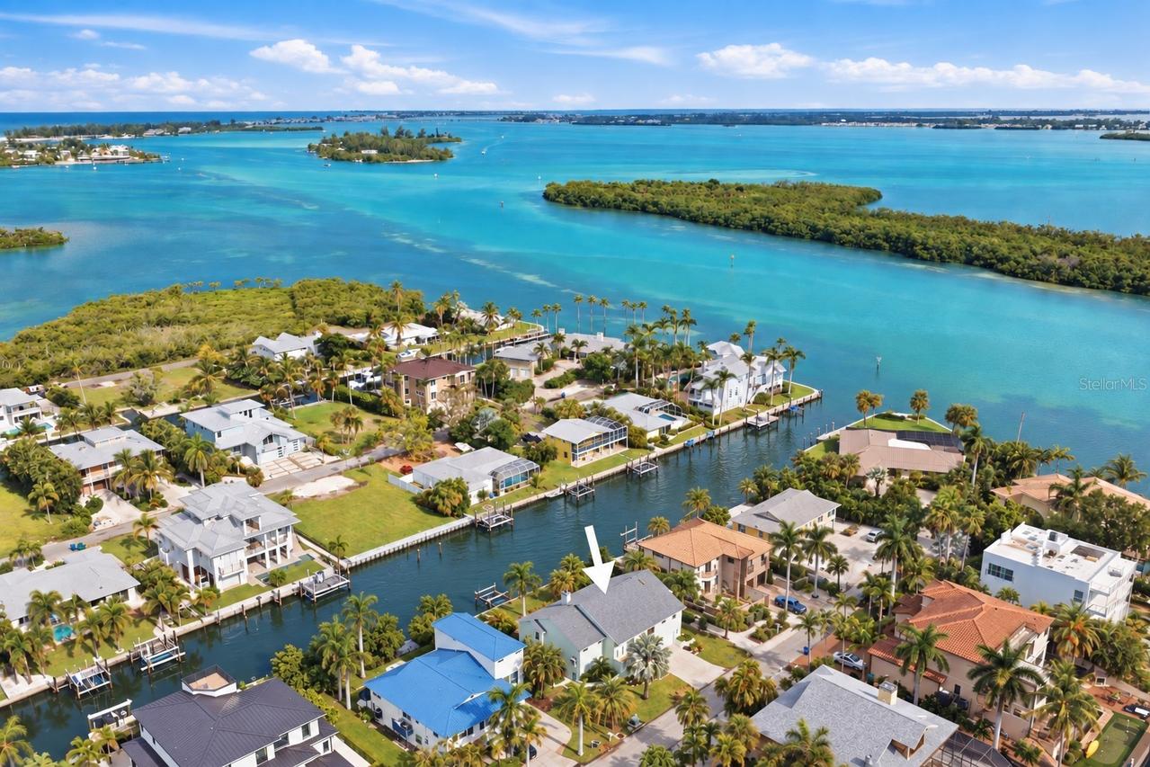 783 Marbury Ln., Longboat Key, FL 34228
