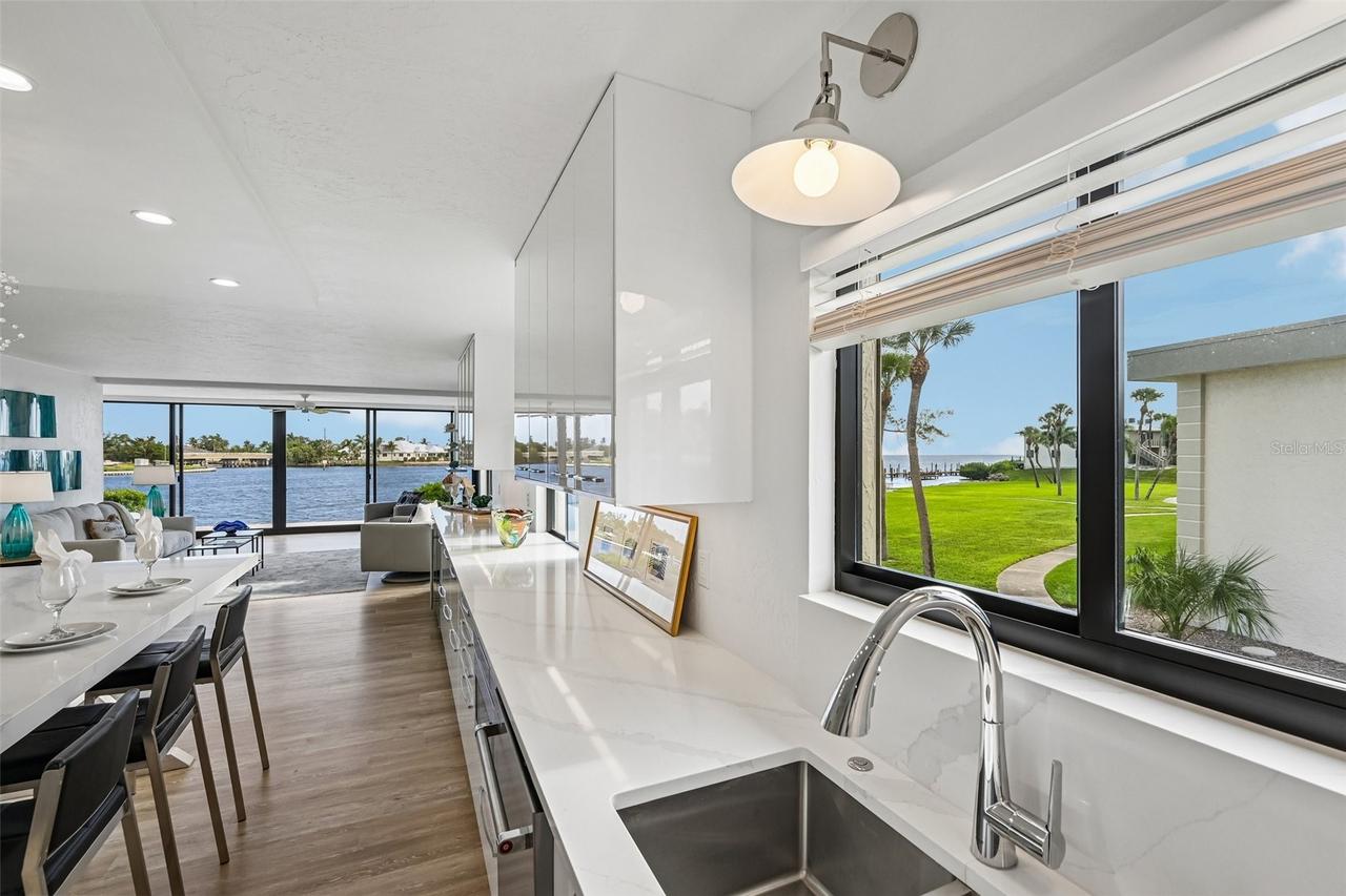 6200 Flotilla Dr. #301, Holmes Beach, FL 34217